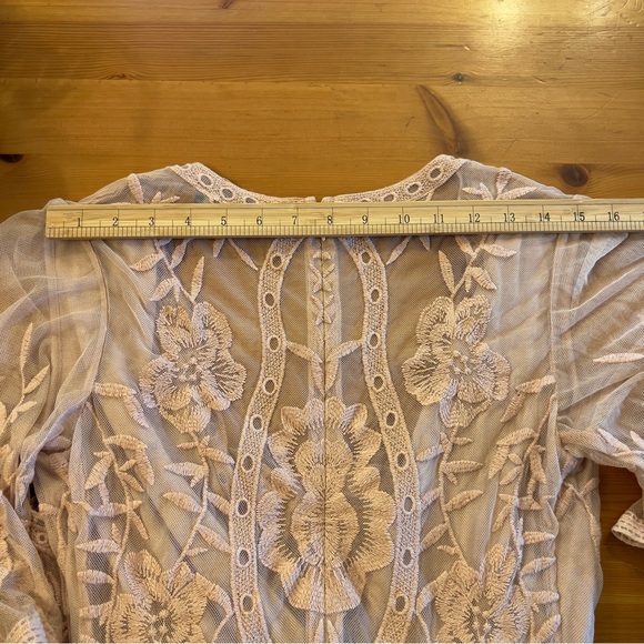 WISHLIST Lace Pink Plunge Neck Maxi Dress Lined Side Slits Size Small - Picture 13 of 13